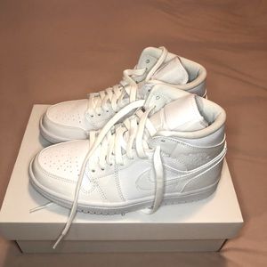 White Jordan 1 mid